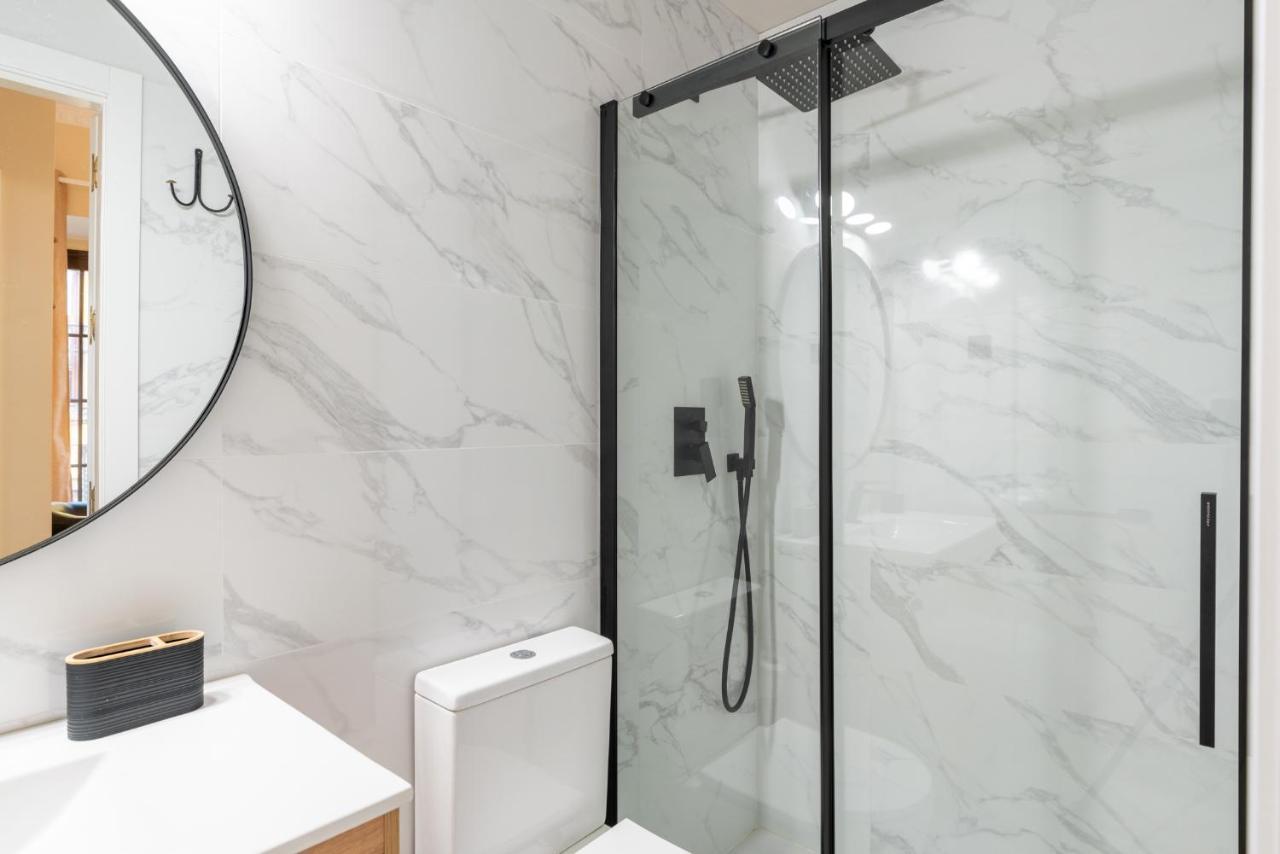 Precioso Y Moderno Apartamento En Centro De Sevilla Exteriör bild